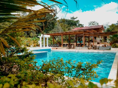 MIRA Holistic Retreats